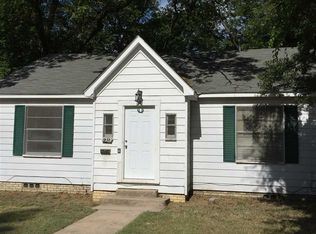 1303 Pecan St, Marshall, TX 75670