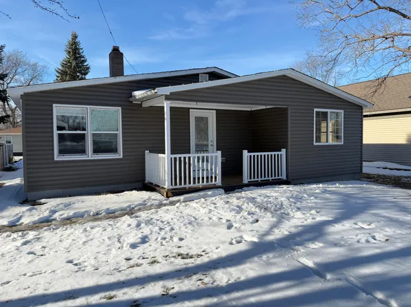 1017 Benson Rd, Montevideo, MN 56265