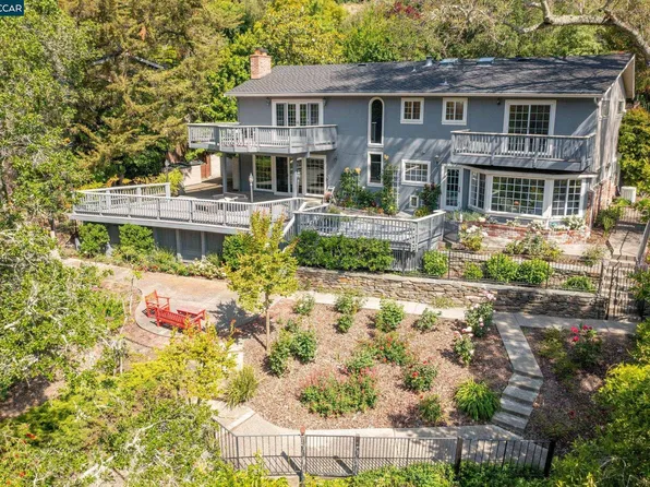 24 Tara Rd, Orinda, CA 94563