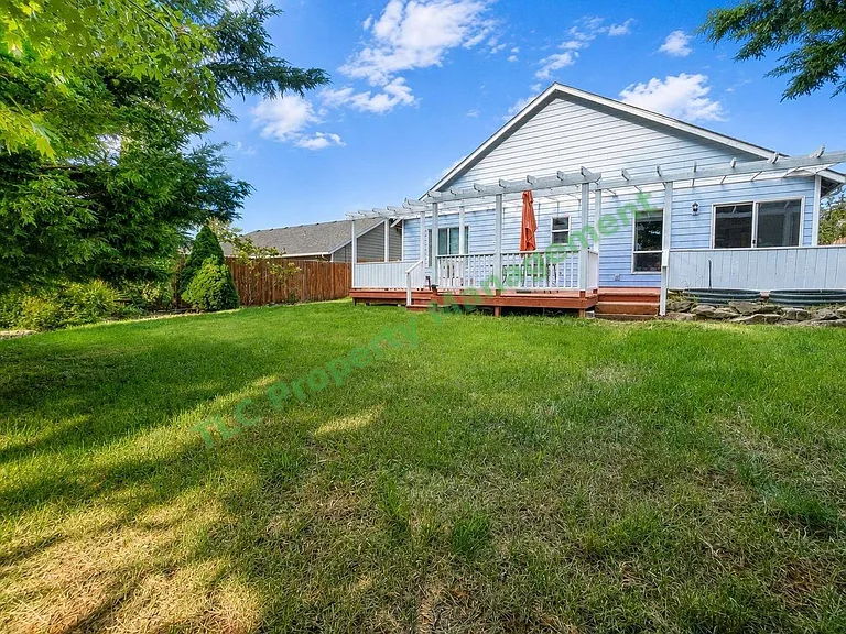942 Salamander Rd SE — Photo 30