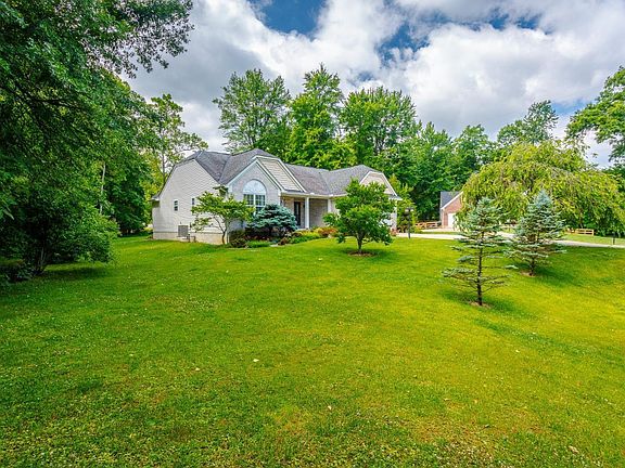 2nd image of 3970 Ponder Dr