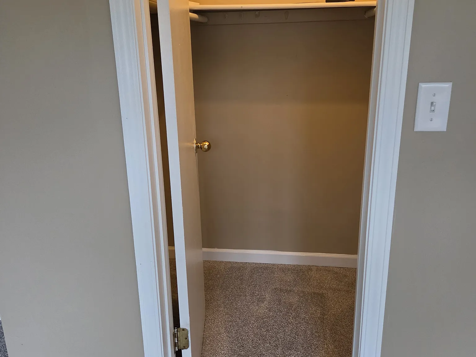 3 bed, 1000 sqft, $1,795 — Photo 2