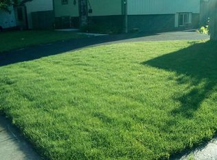 2402 Apache Ave, Sauk Village, IL 60411