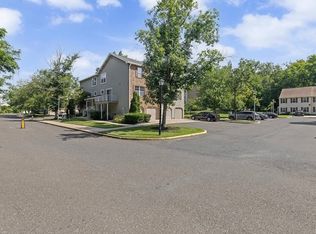 115 Ashby Ct #5, Mount Laurel, NJ 08054