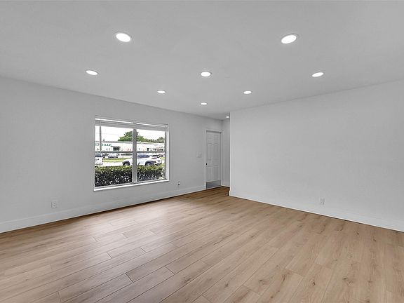 4th image of 7501 Kimberly Boulevard #105