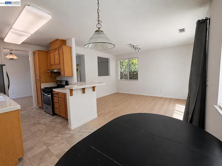 5168 Academy Rd — Photo 6