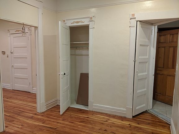 5th image of 619 46th St #1