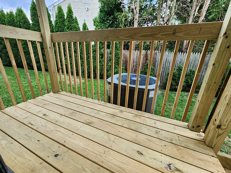 60 Wolfpit Ave #1B — Photo 19
