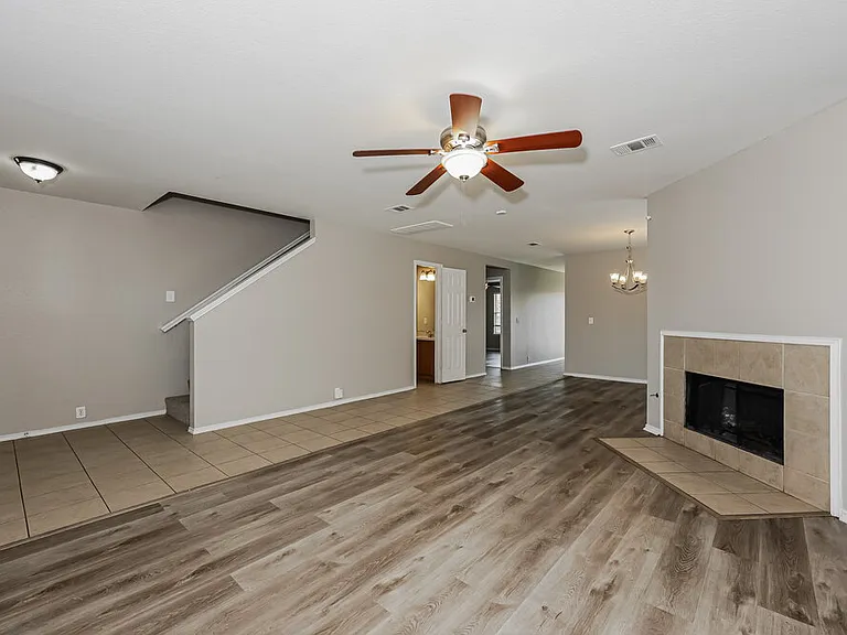 8420 Ranch Hand Trl — Photo 4