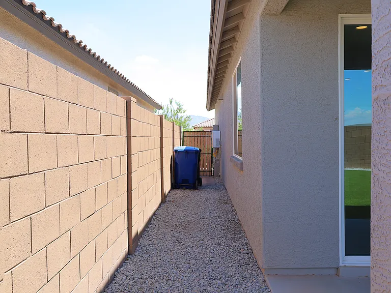 11036 W Atlantis Way — Photo 13