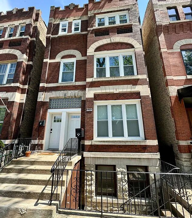 1st image of 3215 S Racine Ave #1R