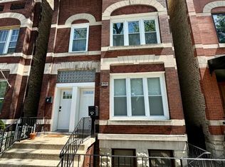 3215 S Racine Ave #1R, Chicago, IL 60608