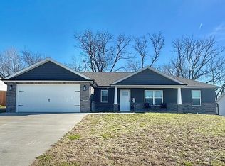 424 Old Poplar Rd, Jackson, MO 63755