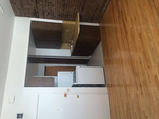 Rented by NCR Real Estate | media 35