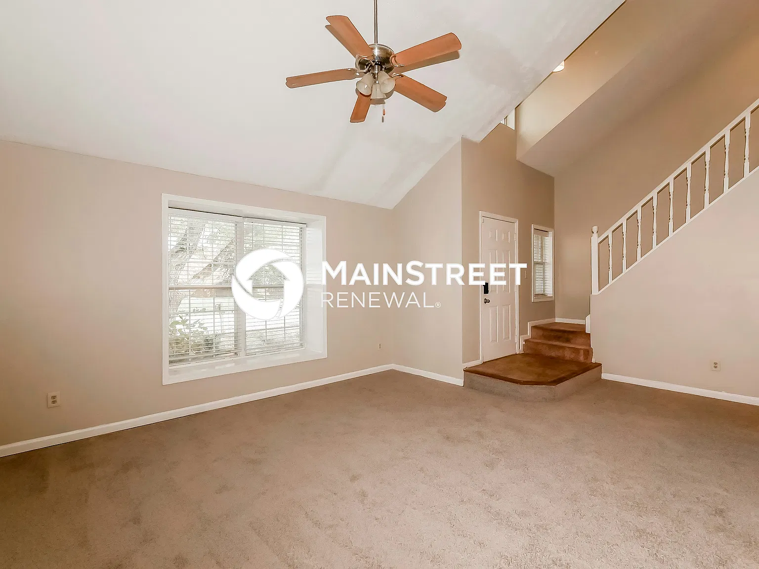 1202 Pine Mountain Way — Photo 3