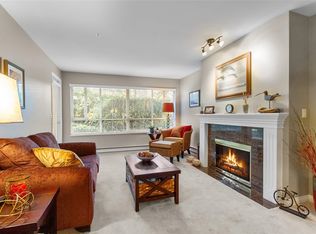 15375 17th Ave #103, Surrey, BC V4A 1T8
