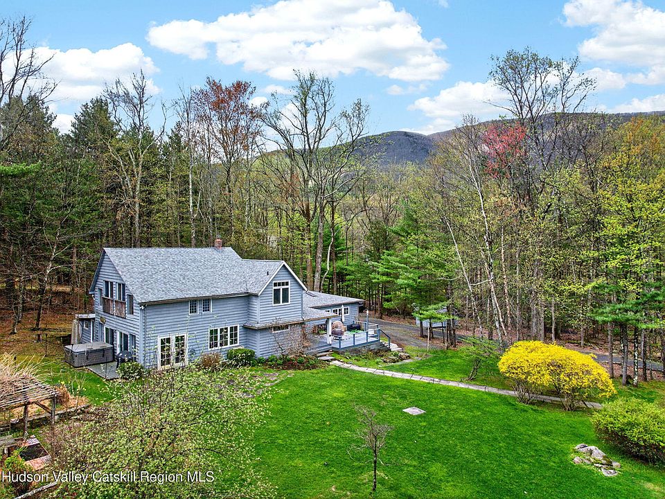1st image of 250 Brodhead Road