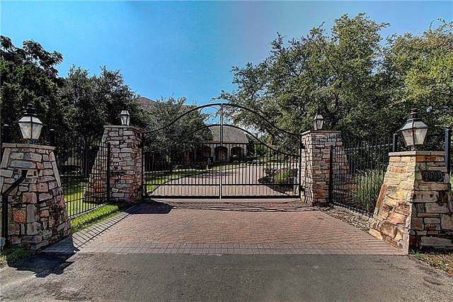 1st image of 3601 Lost Creek Blvd