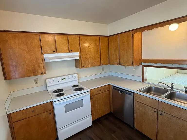 Michelbook Apartments — Photo 32