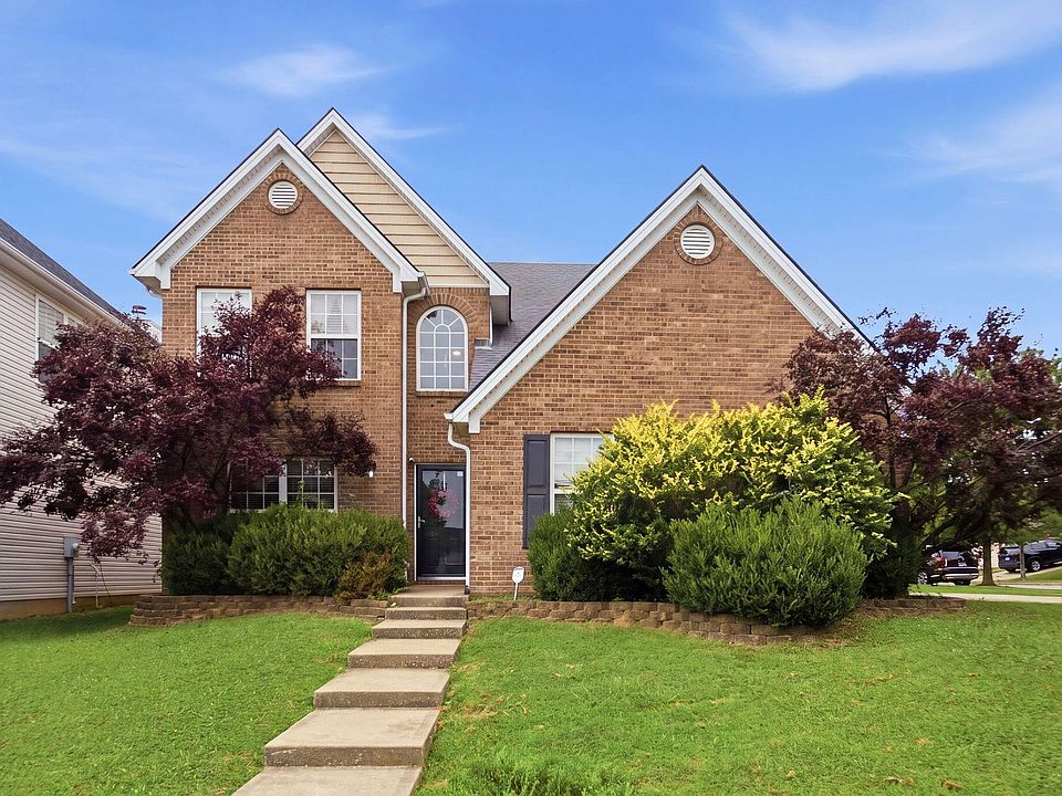 1st image of 697 Cielo Vista Rd