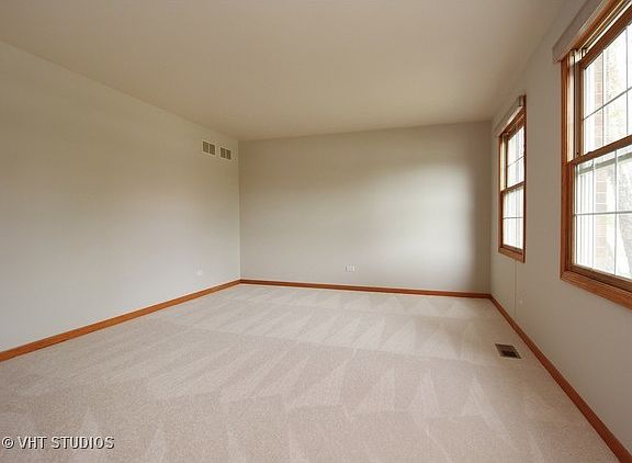 2nd image of 22090 Heritage Dr