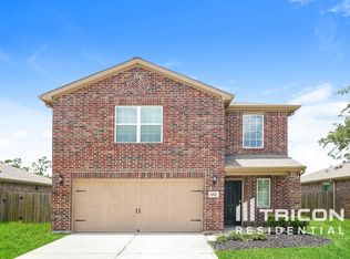 652 Totem Trail Dr, La Marque, TX 77568