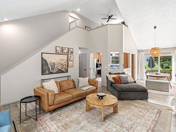 5th image of 595 Scioto Meadows Blvd