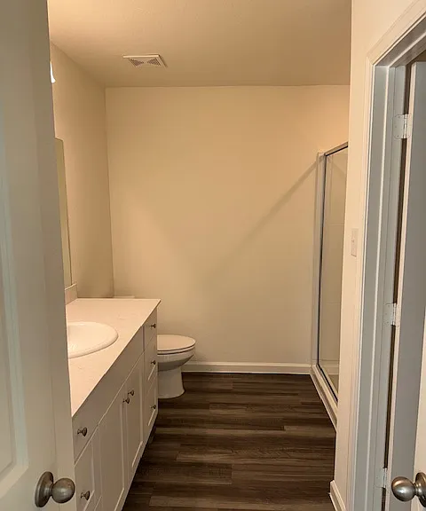 1609 Washington St — Photo 5