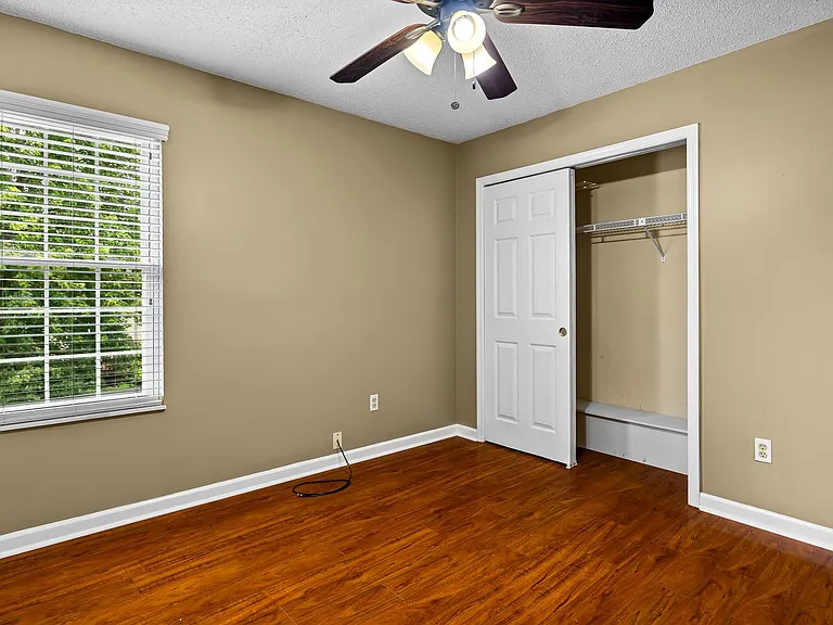 8807 Ryegate Dr — Photo 35