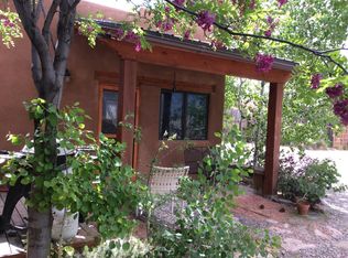 3 Painter Rd, El Prado, NM 87529