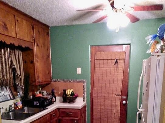 2nd image of 825 50th Ave S