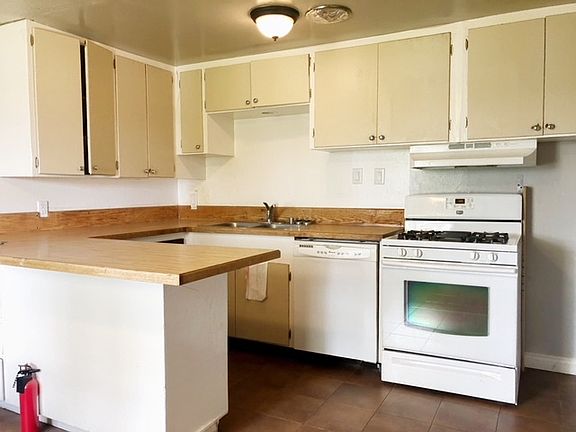 5th image of 540 Vista Glen Ct APT 1