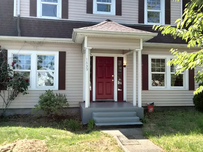 SE 162nd Ave — Photo 38