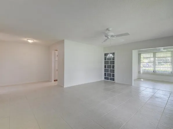 417 High Point Boulevard #A, Delray Beach, FL 33445