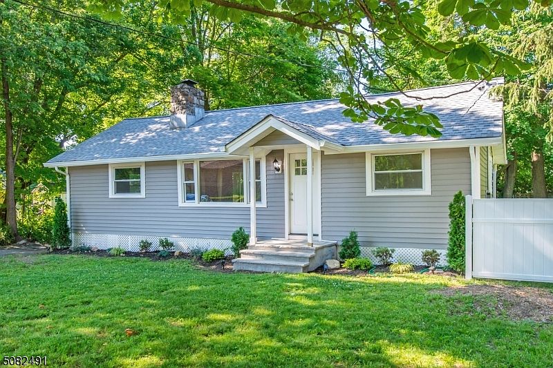 108 Breakneck Rd, Highland Lakes, NJ 07422 Zillow