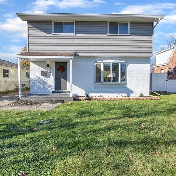 1st image of 1723 Cass Blvd