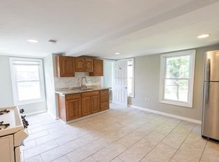713 Franklin St #3, Worcester, MA 01604
