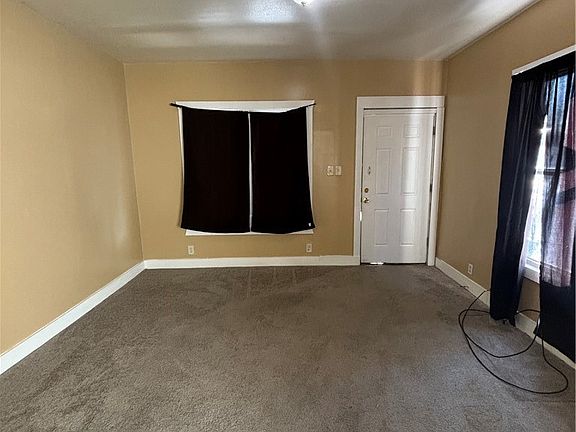 3rd image of 9607 Pratt Ave