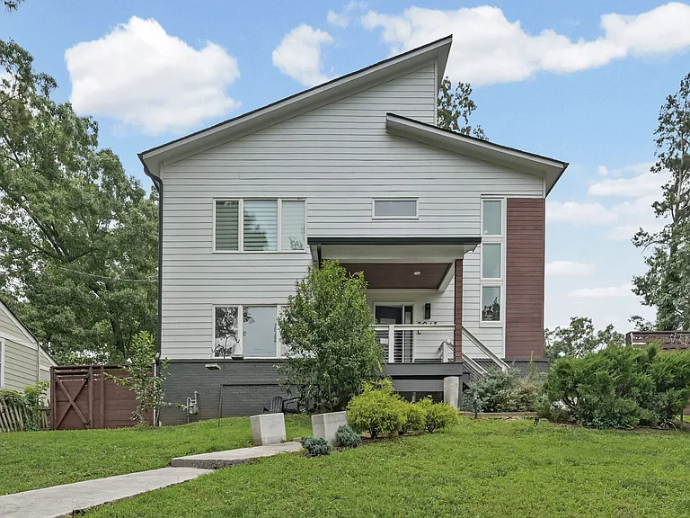 2045 Glenwood Ave SE — Photo 34