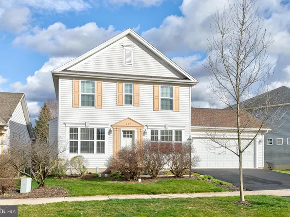 117 Meadowhawk Ln, State College, PA 16801