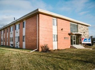 2400 Northwestern Ave, Racine, WI 53404