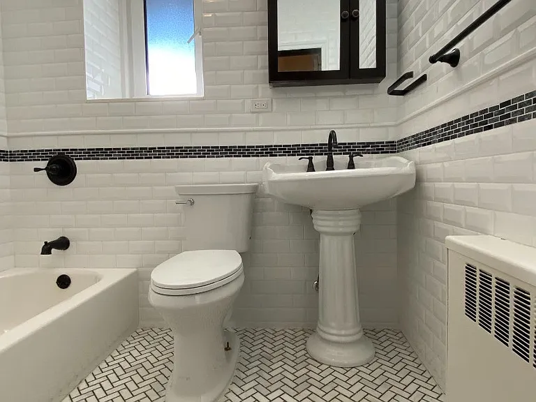 155 Beacon Hill Dr #3 — Photo 4