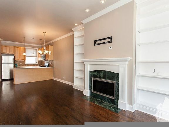 3rd image of 3844 N Southport Ave #3