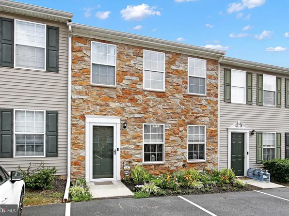 352 Cherry St #352, Red Lion, PA 17356