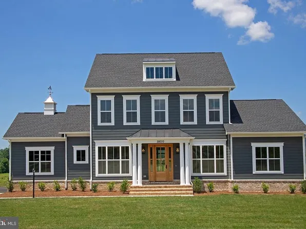 Red Oak Rd, Cross Junction, VA 22625