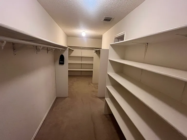 16125 Walnut Creek Dr — Photo 11