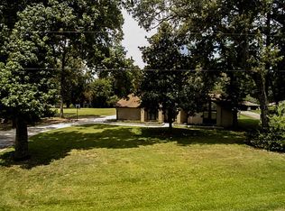 4002 Juniper Ln, Spring, TX 77389