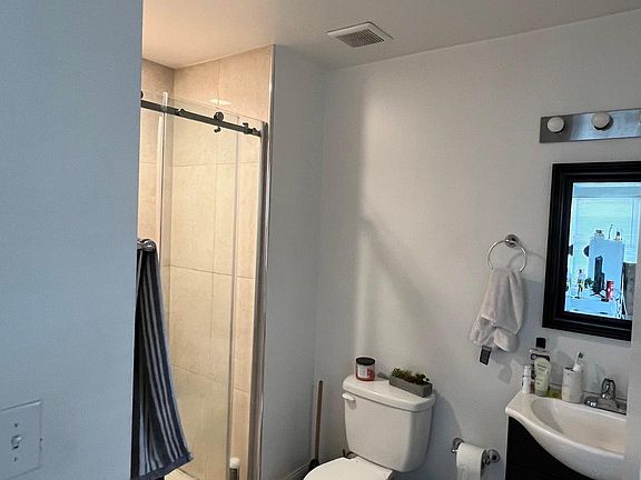 4th image of 1917 Cecil B Moore Ave APT 12
