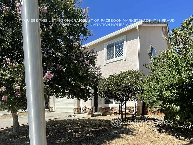 4064 Heaton Ct — Photo 2