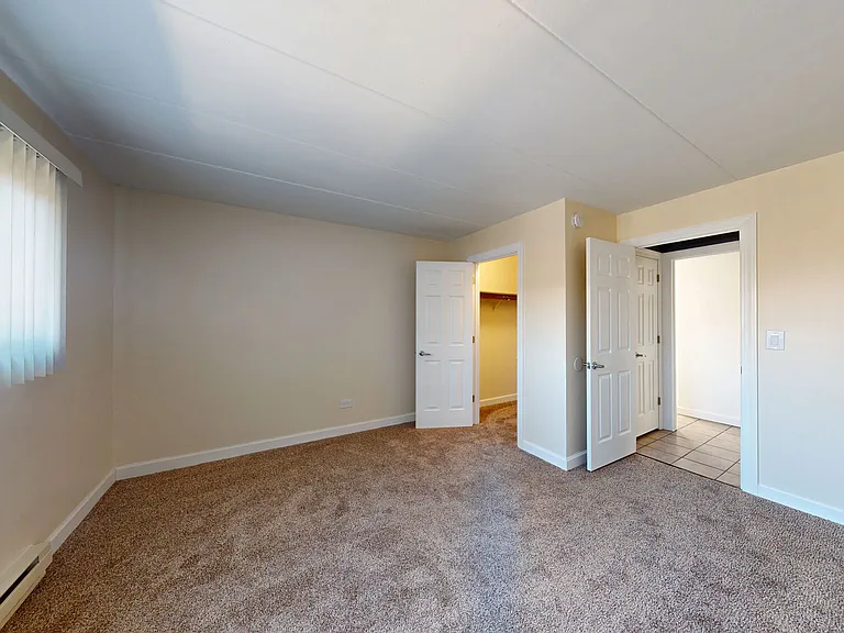 Regents Park Apartments — Photo 31